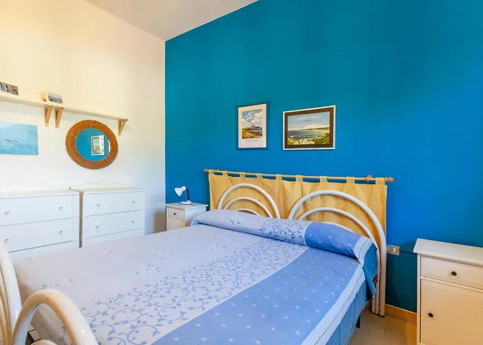 Amazing In Vakantiehuis Torre Specchia Ruggeri